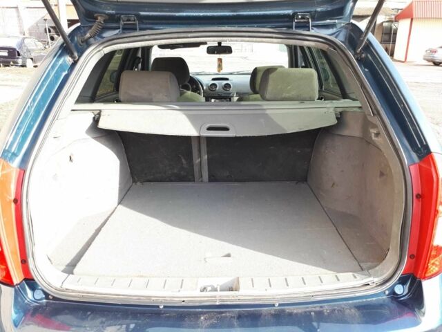 Синий Шевроле Лачетти, объемом двигателя 1.8 л и пробегом 300 тыс. км за 3500 $, фото 10 на Automoto.ua