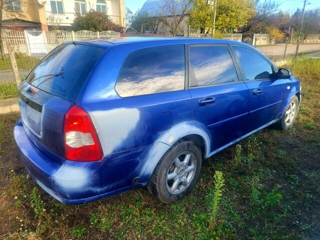 Синий Шевроле Лачетти, объемом двигателя 1.6 л и пробегом 320 тыс. км за 2100 $, фото 3 на Automoto.ua