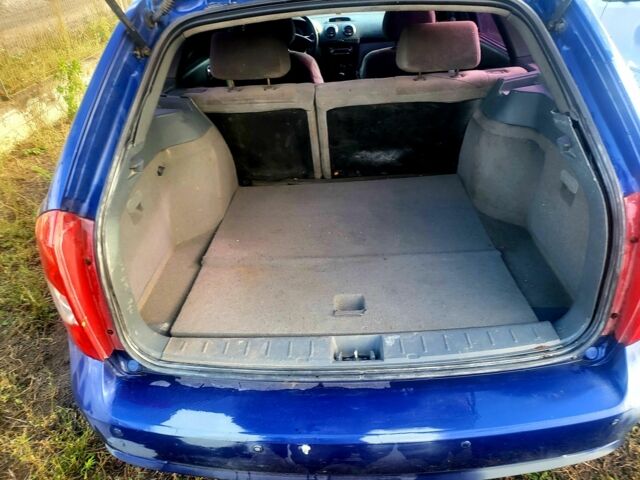 Синий Шевроле Лачетти, объемом двигателя 1.6 л и пробегом 320 тыс. км за 2100 $, фото 4 на Automoto.ua