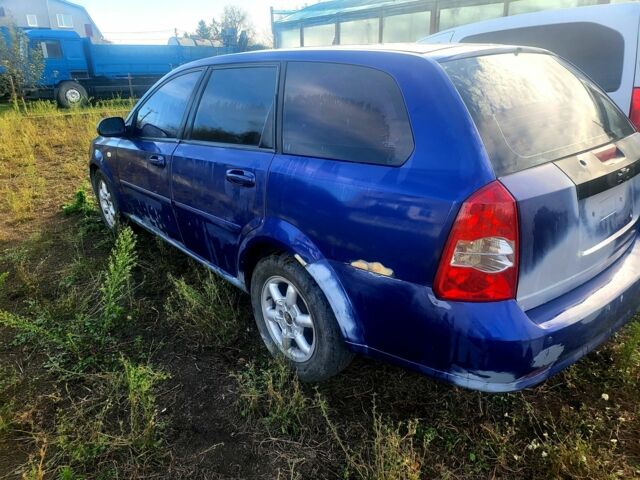 Синий Шевроле Лачетти, объемом двигателя 1.6 л и пробегом 320 тыс. км за 2100 $, фото 2 на Automoto.ua