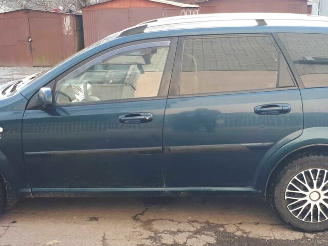 Синий Шевроле Лачетти, объемом двигателя 1.8 л и пробегом 300 тыс. км за 3500 $, фото 4 на Automoto.ua