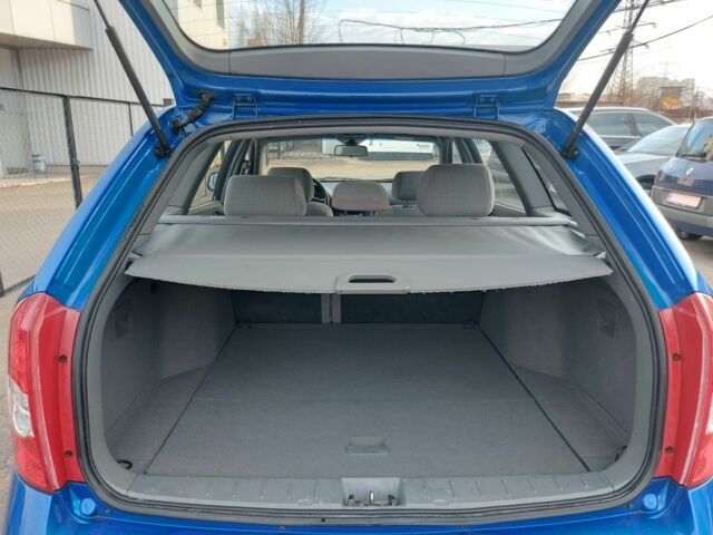 Синий Шевроле Лачетти, объемом двигателя 1.6 л и пробегом 121 тыс. км за 6000 $, фото 7 на Automoto.ua