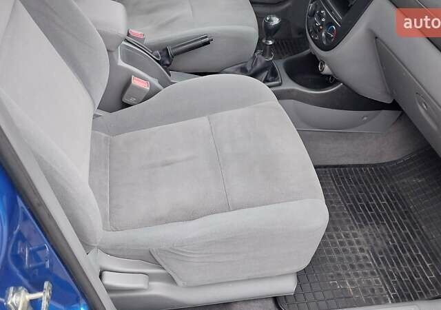 Синій Шевроле Лачетті, об'ємом двигуна 1.8 л та пробігом 221 тис. км за 5400 $, фото 21 на Automoto.ua