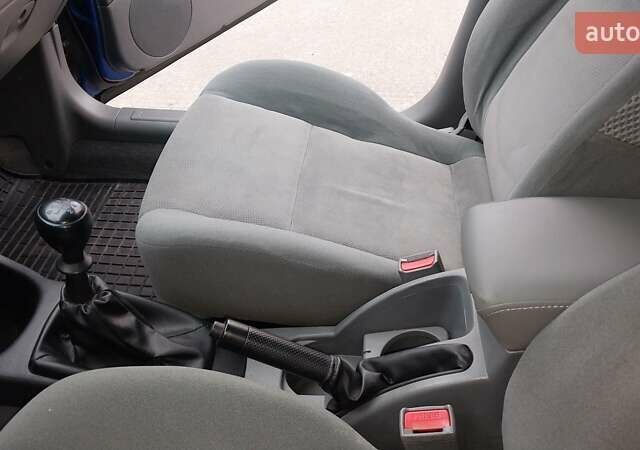 Синій Шевроле Лачетті, об'ємом двигуна 1.8 л та пробігом 221 тис. км за 5400 $, фото 31 на Automoto.ua