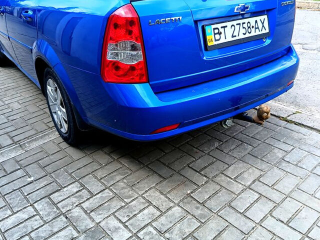 Синий Шевроле Лачетти, объемом двигателя 1.8 л и пробегом 200 тыс. км за 6500 $, фото 2 на Automoto.ua