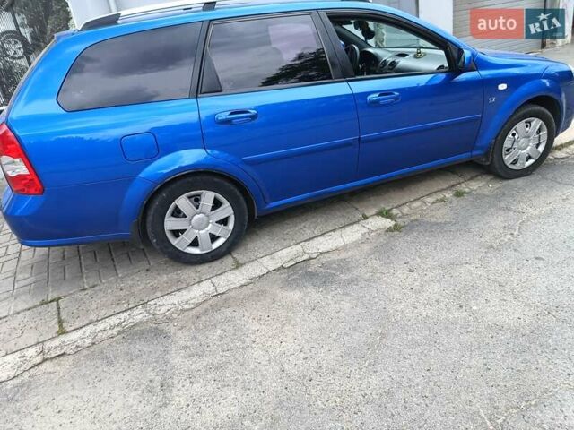 Синий Шевроле Лачетти, объемом двигателя 1.8 л и пробегом 200 тыс. км за 6500 $, фото 1 на Automoto.ua