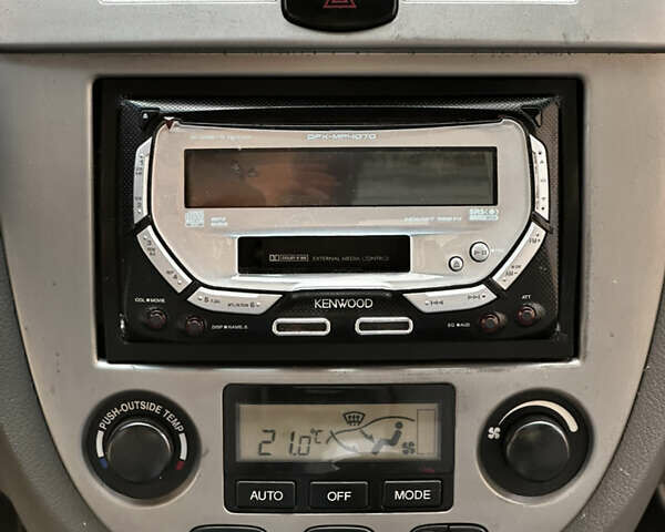 Зеленый Шевроле Лачетти, объемом двигателя 1.8 л и пробегом 174 тыс. км за 4600 $, фото 13 на Automoto.ua