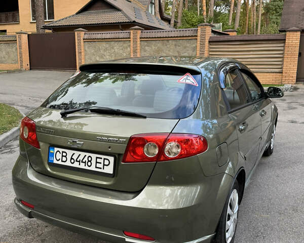 Зеленый Шевроле Лачетти, объемом двигателя 1.8 л и пробегом 280 тыс. км за 3600 $, фото 4 на Automoto.ua