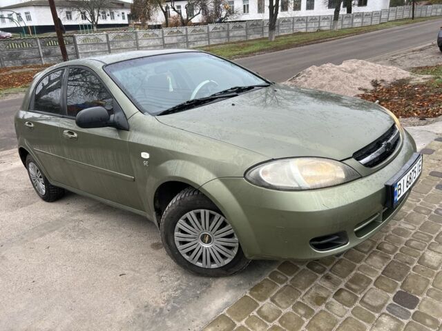 Зеленый Шевроле Лачетти, объемом двигателя 1.6 л и пробегом 190 тыс. км за 3350 $, фото 9 на Automoto.ua