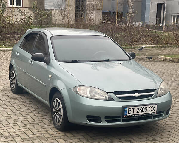 Зеленый Шевроле Лачетти, объемом двигателя 1.6 л и пробегом 330 тыс. км за 4000 $, фото 5 на Automoto.ua