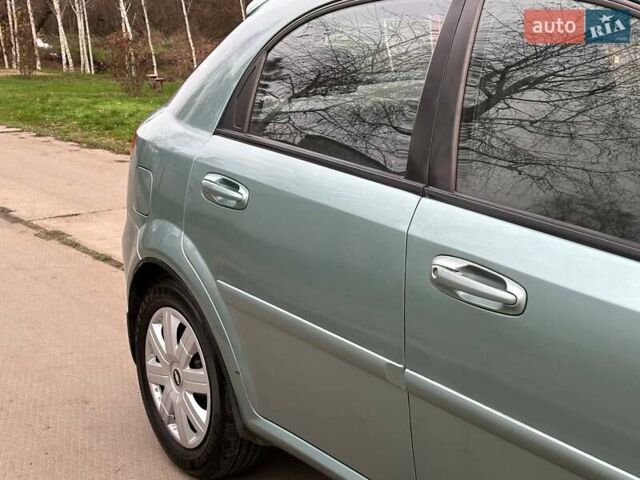Зелений Шевроле Лачетті, об'ємом двигуна 1.8 л та пробігом 214 тис. км за 4100 $, фото 7 на Automoto.ua