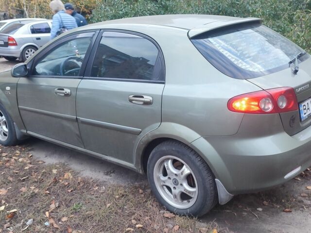 Зелений Шевроле Лачетті, об'ємом двигуна 1.8 л та пробігом 246 тис. км за 2000 $, фото 1 на Automoto.ua