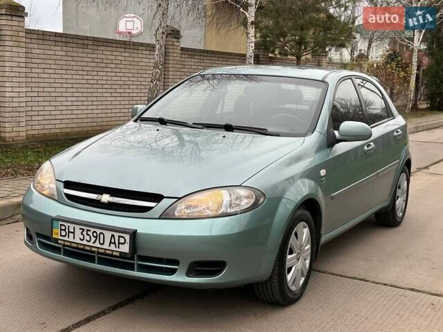 Зелений Шевроле Лачетті, об'ємом двигуна 1.8 л та пробігом 214 тис. км за 4100 $, фото 5 на Automoto.ua