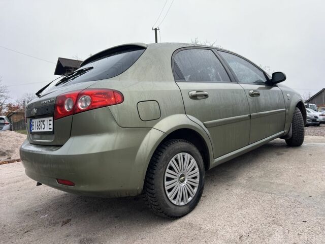 Зеленый Шевроле Лачетти, объемом двигателя 1.6 л и пробегом 190 тыс. км за 3350 $, фото 10 на Automoto.ua