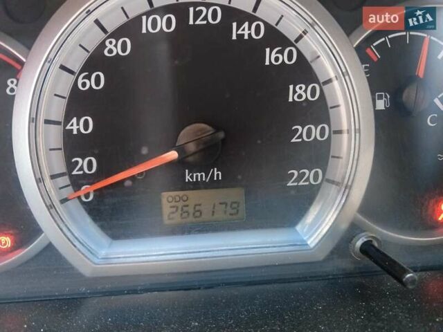 Зелений Шевроле Лачетті, об'ємом двигуна 1.6 л та пробігом 266 тис. км за 3500 $, фото 5 на Automoto.ua