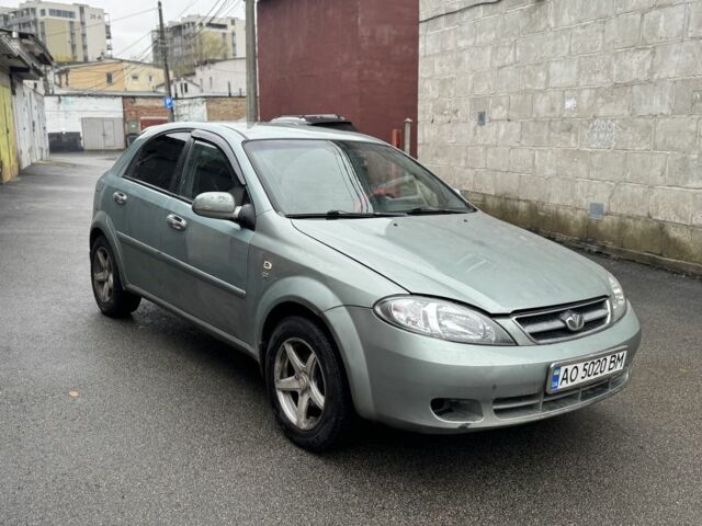 Зелений Шевроле Лачетті, об'ємом двигуна 1.6 л та пробігом 250 тис. км за 1700 $, фото 2 на Automoto.ua