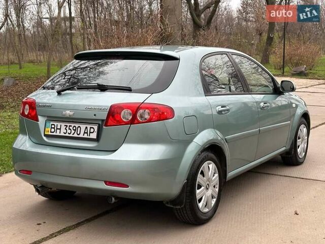 Зелений Шевроле Лачетті, об'ємом двигуна 1.8 л та пробігом 214 тис. км за 4100 $, фото 10 на Automoto.ua