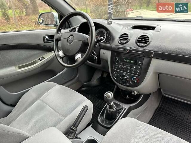 Зелений Шевроле Лачетті, об'ємом двигуна 1.8 л та пробігом 214 тис. км за 4100 $, фото 21 на Automoto.ua