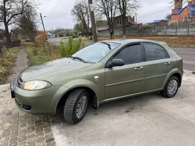 Зеленый Шевроле Лачетти, объемом двигателя 1.6 л и пробегом 190 тыс. км за 3350 $, фото 16 на Automoto.ua