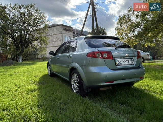 Зелений Шевроле Лачетті, об'ємом двигуна 1.8 л та пробігом 225 тис. км за 3950 $, фото 6 на Automoto.ua
