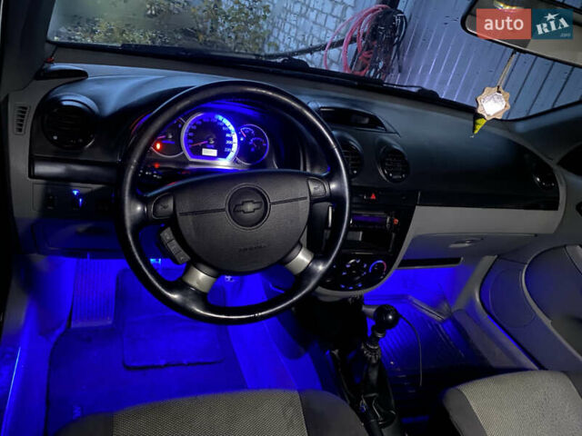 Зелений Шевроле Лачетті, об'ємом двигуна 1.8 л та пробігом 220 тис. км за 4100 $, фото 11 на Automoto.ua