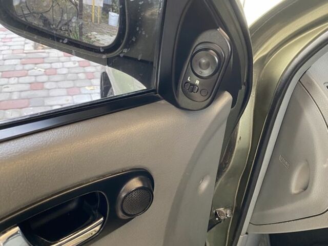 Зелений Шевроле Лачетті, об'ємом двигуна 1.8 л та пробігом 221 тис. км за 4200 $, фото 10 на Automoto.ua