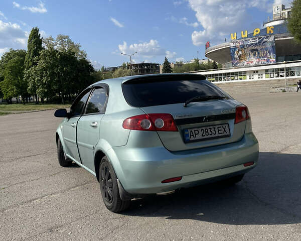 Зелений Шевроле Лачетті, об'ємом двигуна 1.6 л та пробігом 83 тис. км за 5000 $, фото 4 на Automoto.ua