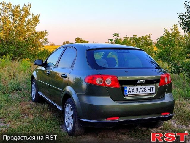 Зелений Шевроле Лачетті, об'ємом двигуна 1.6 л та пробігом 200 тис. км за 3800 $, фото 2 на Automoto.ua