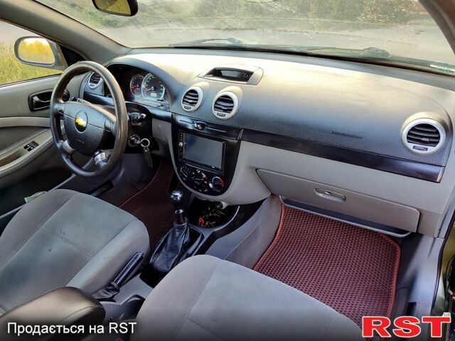 Зелений Шевроле Лачетті, об'ємом двигуна 1.6 л та пробігом 200 тис. км за 3800 $, фото 4 на Automoto.ua