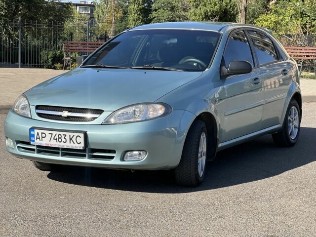 Зеленый Шевроле Лачетти, объемом двигателя 1.6 л и пробегом 248 тыс. км за 3550 $, фото 2 на Automoto.ua