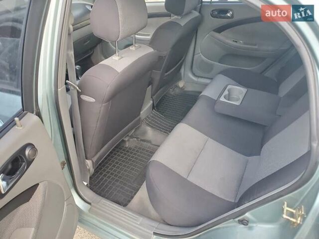 Зеленый Шевроле Лачетти, объемом двигателя 1.6 л и пробегом 190 тыс. км за 4100 $, фото 1 на Automoto.ua