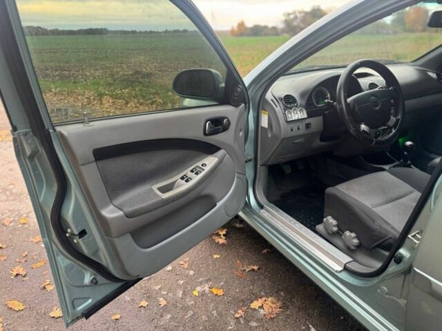 Зеленый Шевроле Лачетти, объемом двигателя 1.8 л и пробегом 227 тыс. км за 3600 $, фото 8 на Automoto.ua