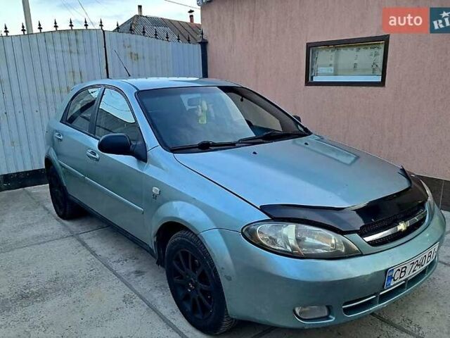 Зеленый Шевроле Лачетти, объемом двигателя 1.6 л и пробегом 200 тыс. км за 2850 $, фото 1 на Automoto.ua