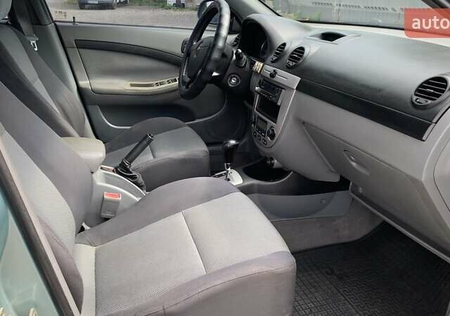 Зелений Шевроле Лачетті, об'ємом двигуна 1.8 л та пробігом 208 тис. км за 4350 $, фото 6 на Automoto.ua