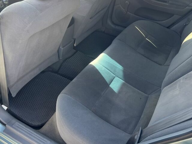 Зеленый Шевроле Лачетти, объемом двигателя 1.6 л и пробегом 248 тыс. км за 3550 $, фото 9 на Automoto.ua