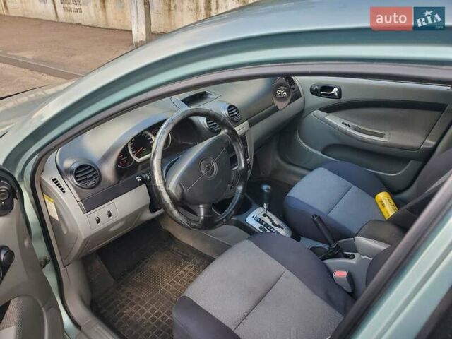 Зеленый Шевроле Лачетти, объемом двигателя 1.6 л и пробегом 190 тыс. км за 4100 $, фото 4 на Automoto.ua