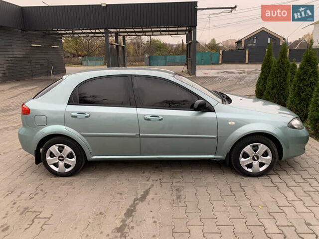 Зеленый Шевроле Лачетти, объемом двигателя 1.4 л и пробегом 270 тыс. км за 4300 $, фото 21 на Automoto.ua
