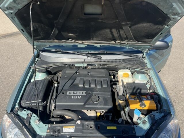 Зеленый Шевроле Лачетти, объемом двигателя 1.6 л и пробегом 248 тыс. км за 3550 $, фото 11 на Automoto.ua