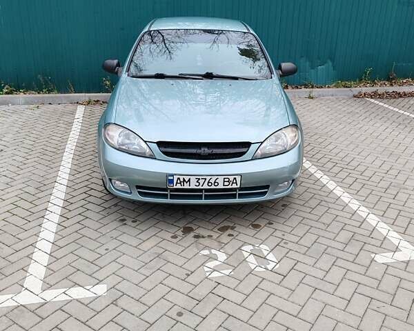 Зеленый Шевроле Лачетти, объемом двигателя 1.6 л и пробегом 277 тыс. км за 3750 $, фото 7 на Automoto.ua