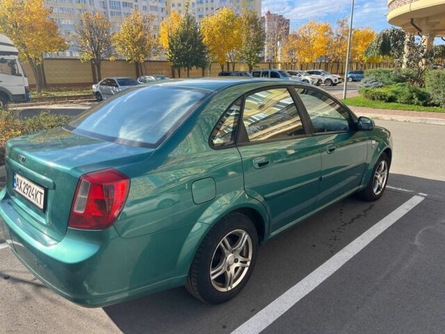 Зеленый Шевроле Лачетти, объемом двигателя 1.8 л и пробегом 256 тыс. км за 3500 $, фото 1 на Automoto.ua