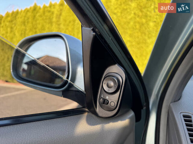 Зелений Шевроле Лачетті, об'ємом двигуна 1.8 л та пробігом 296 тис. км за 4200 $, фото 42 на Automoto.ua