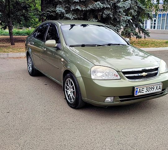 Зелений Шевроле Лачетті, об'ємом двигуна 1.8 л та пробігом 216 тис. км за 4500 $, фото 8 на Automoto.ua