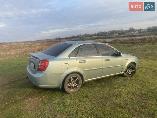 Зеленый Шевроле Лачетти, объемом двигателя 1.6 л и пробегом 230 тыс. км за 3900 $, фото 2 на Automoto.ua