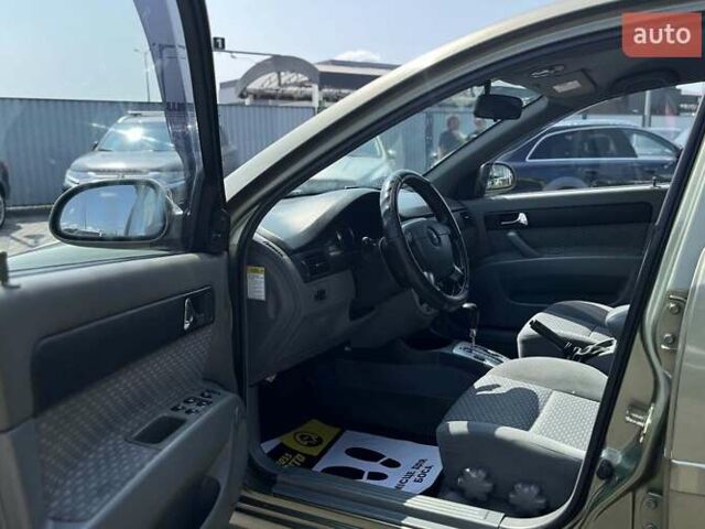 Зелений Шевроле Лачетті, об'ємом двигуна 1.8 л та пробігом 135 тис. км за 5990 $, фото 9 на Automoto.ua