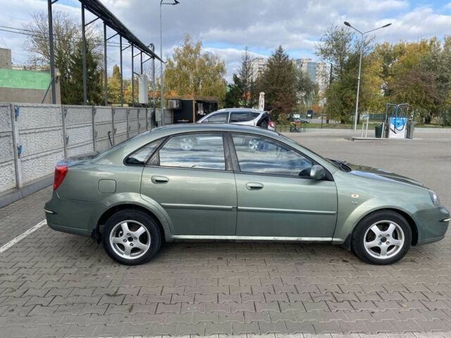 Зеленый Шевроле Лачетти, объемом двигателя 1.8 л и пробегом 260 тыс. км за 3000 $, фото 5 на Automoto.ua
