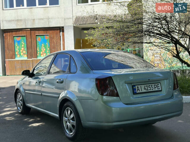 Зеленый Шевроле Лачетти, объемом двигателя 1.8 л и пробегом 355 тыс. км за 2999 $, фото 8 на Automoto.ua