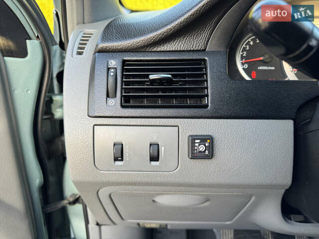 Зелений Шевроле Лачетті, об'ємом двигуна 1.8 л та пробігом 296 тис. км за 4200 $, фото 43 на Automoto.ua