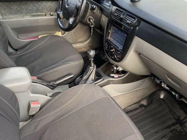 Зеленый Шевроле Лачетти, объемом двигателя 1.8 л и пробегом 260 тыс. км за 3000 $, фото 8 на Automoto.ua