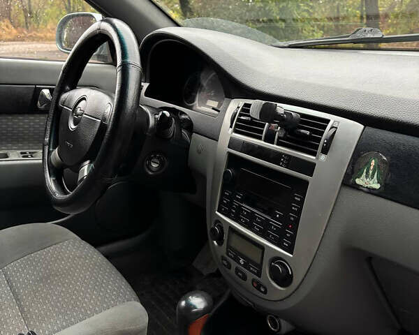 Зеленый Шевроле Лачетти, объемом двигателя 1.8 л и пробегом 367 тыс. км за 4400 $, фото 15 на Automoto.ua