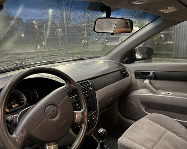 Зеленый Шевроле Лачетти, объемом двигателя 1.6 л и пробегом 287 тыс. км за 3100 $, фото 9 на Automoto.ua